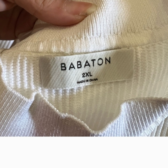 Aritzia Babaton Sculpt Knit Halter Top 2x - Picture 7 of 9